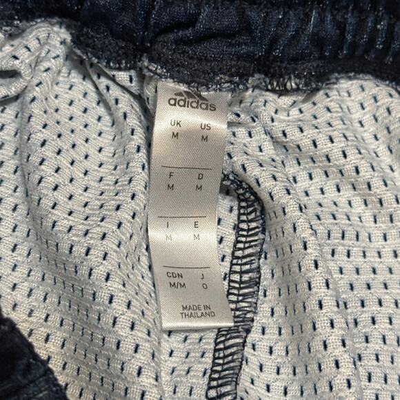 Eric Emanuel x Adidas Hoops Summer Essentials Shorts Size M - Picture 4 of 4